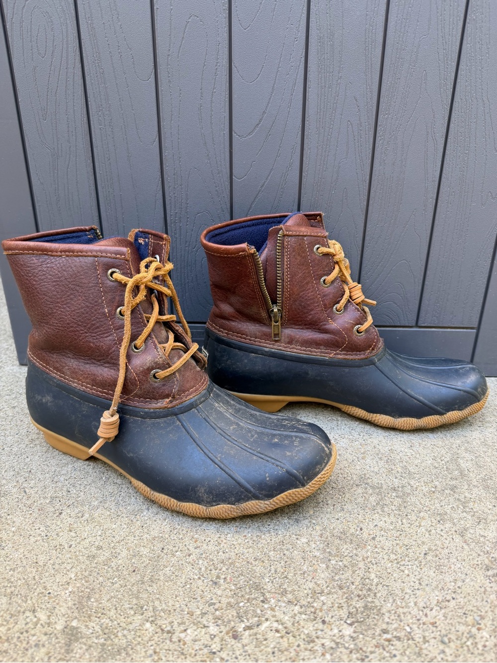 Sperry Saltwater Waterproof Duck Boots Brown Navy Blue Leather Size 8.5M